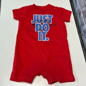 Nike romper‎